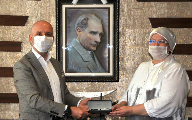 Denizli'de 2 çocuk annesi 50 yaşında üniversiteyi kazandı - Resim: 0