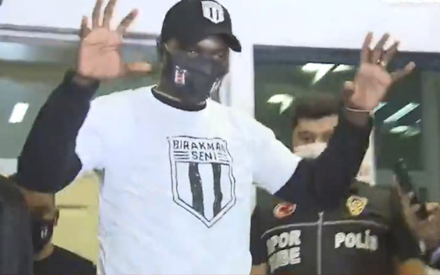 Vincent Aboubakar, Beşiktaş için İstanbul'a ayak bastı - Resim: 0