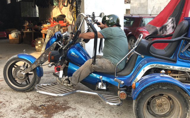 Otomobil motoruyla motosiklet tasarladı Sinop'ta görenleri şaşırttı - Resim: 0
