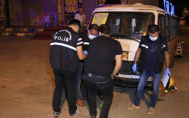 Adana'da akılalmaz olay: Tantuni yemeğe gittiği arkadaşını vurdu - Resim: 0