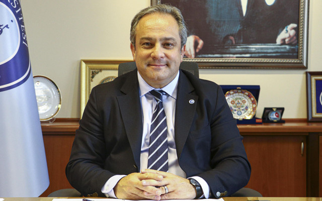 Prof. Dr. Necmi İlhan: Her gün koronavirüs tanısı koyulanların yüzde 60'ı 15-49 yaş grubu - Resim: 0