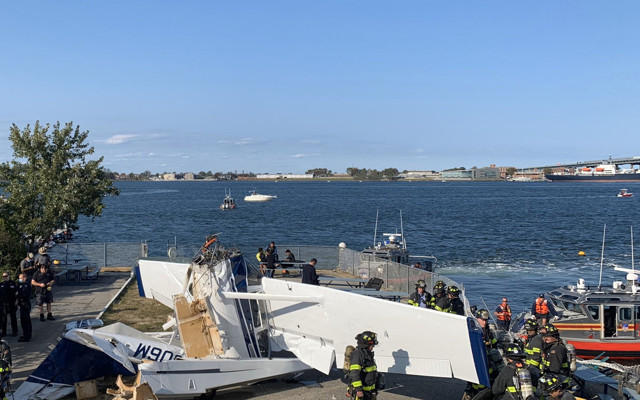 ABD'de düşen küçük uçakta 1 kişi öldü 2 kişi yaralandı - Resim: 0