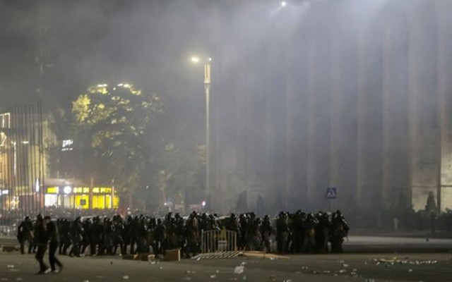 Kırgızistan Devlet Başkanı Ceenbekov: Ülkede darbe girişimi gerçekleşti - Resim: 1