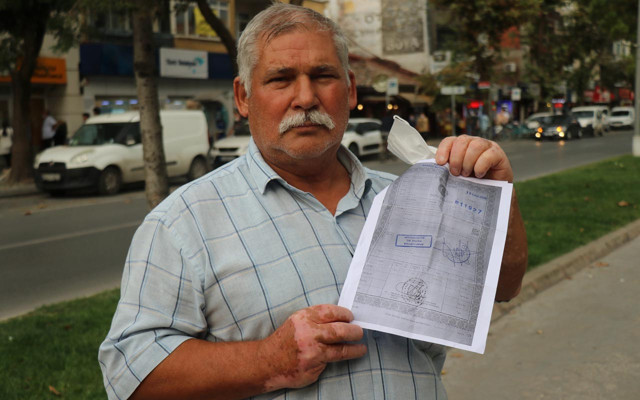 Sakarya'da 41 yıllık birikimini oğlu elinden aldı: Katil mi olayım, kendimi idam mı edeyim?' - Resim: 0