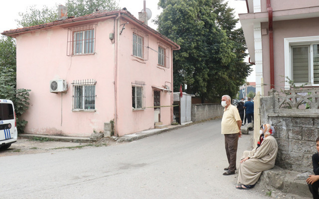 Sakarya'da 3 çocuk babasının cansız bedenine ulaşıldı - Resim: 1
