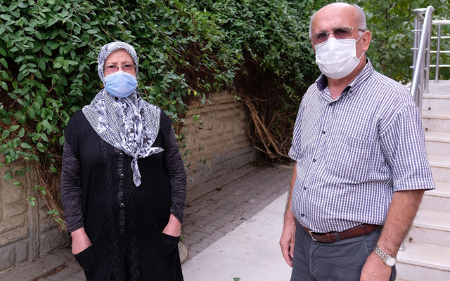 Antalya'da 'pitonlu tefeci çetesi' siyanürle ailesini katleden adamın kayınvalidesini de borçlandırmış - Resim: 1