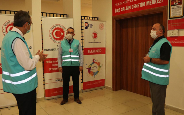 Sultanbeyli‘de Covit-19 ile mücadele kapsamında kurallara uymayanlara gerekli cezai işlemler tereddütsüz ve hemen uygulanıyor - Resim: 0