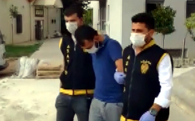 Adana'da motosiklet hırsızının savunması pes dedirtti: İnsanlık namına... - Resim: 2