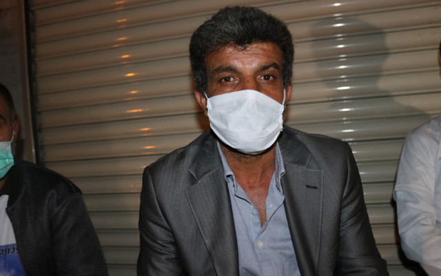 Diyarbakır'da HDP binası önünde evlat nöbeti tutan aileler gece nöbeti kararı aldı - Resim: 0