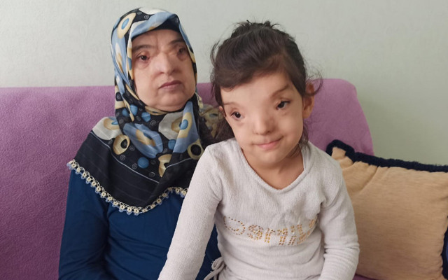 Bu hastalık dünyada sadece 4 ailede var! Malatyalı Yavuz ailesi gözleri açık uyuyor - Resim: 1