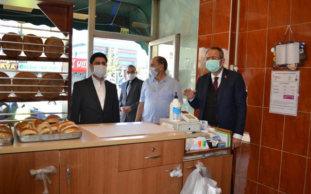 Kaymakam Metin Kubilay’ın katılımıyla Sultanbeyli’de kapsamlı koronavirüs denetimi gerçekleştirildi - Resim: 1