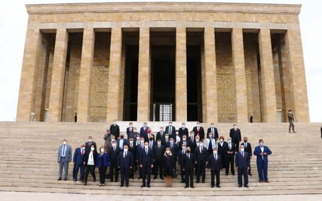 İçişleri Bakanı Süleyman Soylu: Hakkari'de 17 teröristi etkisiz hale getirdik - Resim: 0