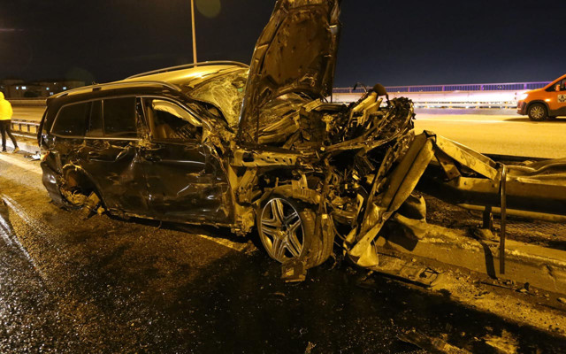 Kocaeli'de ünlü CEO feci kazayı yaşadı ölümden döndü - Resim: 0