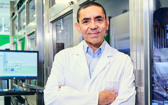 Prof. Dr. Uğur Şahin'in Almanya'da geliştirdiği koronavirüs aşısı Kocaeli'de uygulandı - Resim: 2