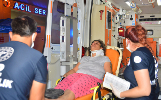 Adana'da genç kadın eşi tarafından hastanelik edildi - Resim: 0