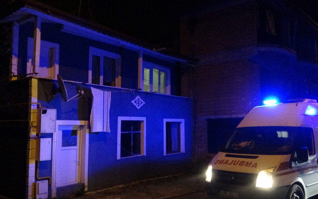 Zonguldak'ta babasını kanlar içinde bıraktı komşulara böyle seslendi - Resim: 0