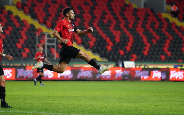 Gaziantep FK evinde Konyaspor'u 1-0'lık skorla mağlup etti - Resim: 0