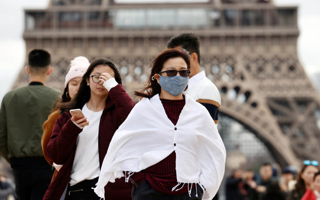 Fransa'da son 24 saatte koronavirüs vaka sayısı 45 bin 422 oldu - Resim: 0