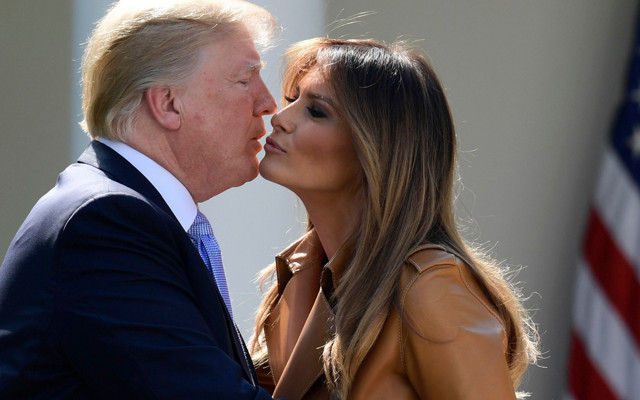 Eski Beyaz Saray çalışanı ABD'de yankı uyandırdı: Melania Trump bazen eşinden iğreniyor - Resim: 0