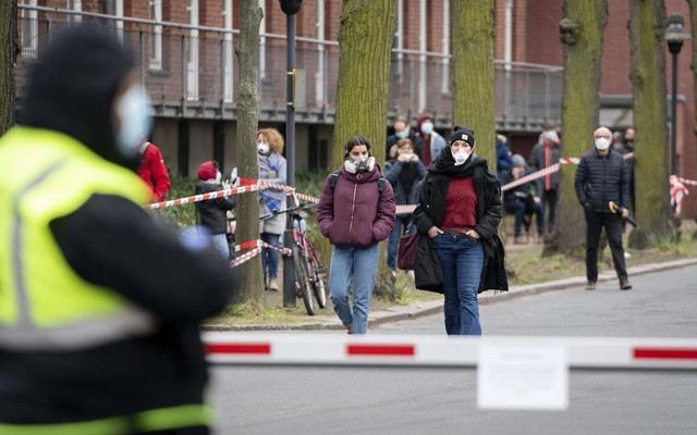 Almanya'da Covid-19 vaka sayısında rekor artış yaşandı - Resim: 0