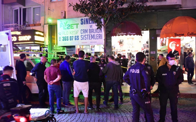 İzmir'de kanlı olay: İş yerinde kurşun yağmuruna tutuldu ailesi sinir krizi geçirdi - Resim: 0