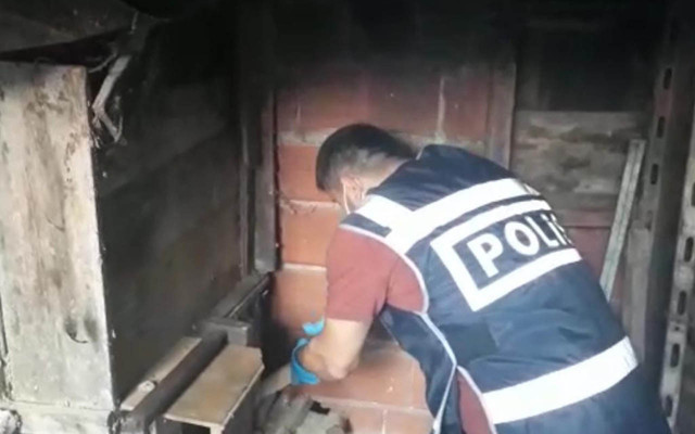 Samsun'da tavuk kümesinden cephanelik çıktı 'Kim koydu bilmiyorum' dedi - Resim: 1