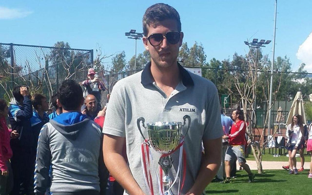 Bursa'da tenis sporcusu Sarp Laleli trafik kazasında hayatını kaybetti - Resim: 0