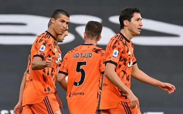 Juventus Cristiano Ronaldo'nun dönüşüyle galibiyet yüzü gördü - Resim: 0