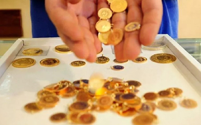 Altın fiyatlarında hareketlilik! Gram ve çeyrek altın ne kadar oldu? - Resim: 0