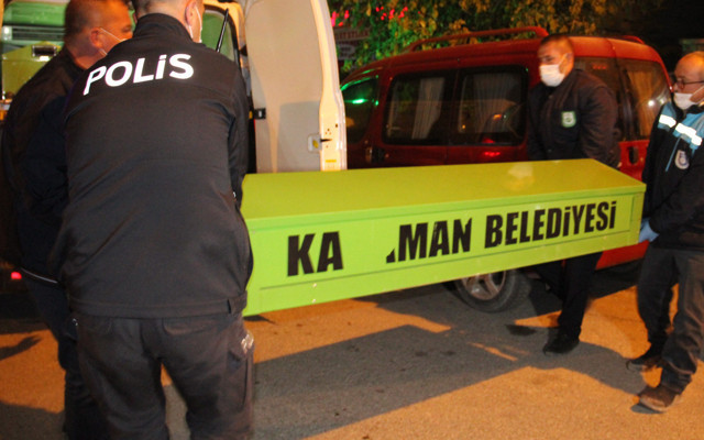 Karaman'da bekar evinde cinayet! Kalbinden bıçaklanarak öldürüldü - Resim: 2