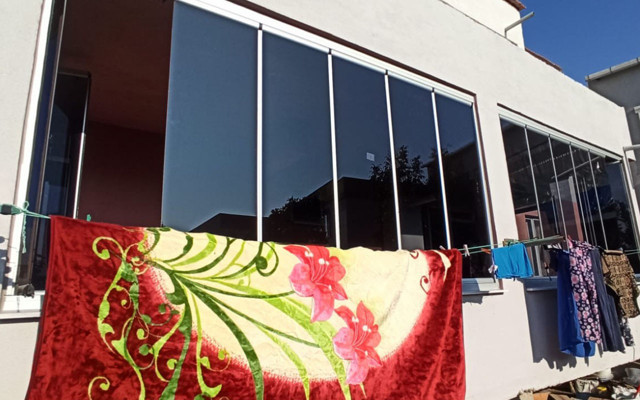 Bursa'da 'cam balkon' hatası 4 kişilik aileyi zehirledi - Resim: 1