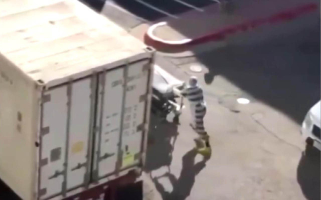 Görüntüler ABD basınına sızdı mahkumlar 2 dolara koronavirüsten ölenleri taşıyor! - Resim: 1