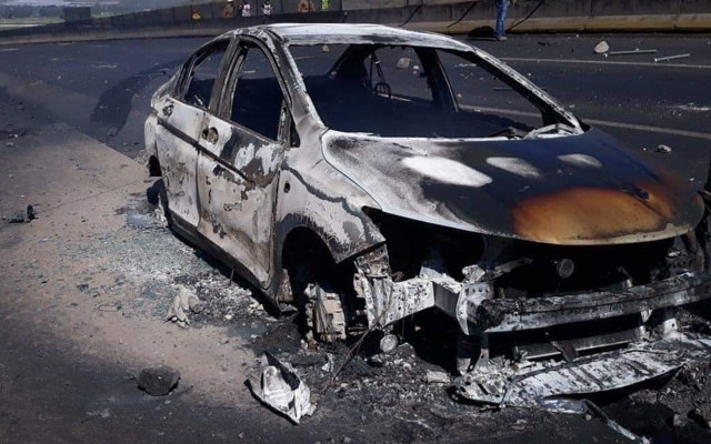 Meksika'da devrilen tanker faciası! 14 kişi yanarak hayatını kaybetti - Resim: 1