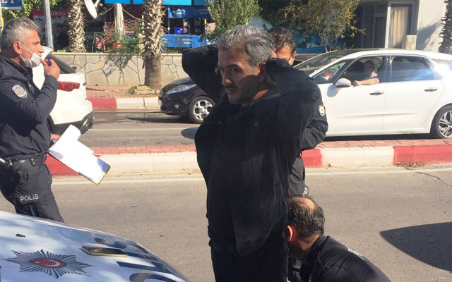 Antalya'da ehliyetine el konulmasına rağmen araç başına geçti! 6 kişi yaralandı - Resim: 2