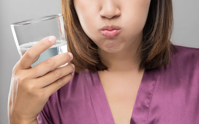 Koronavirüse karşı 'gargara' bilim insanlarını ikiye böldü: Kesin çözüm değil... İşe yarayabilir - Resim: 0