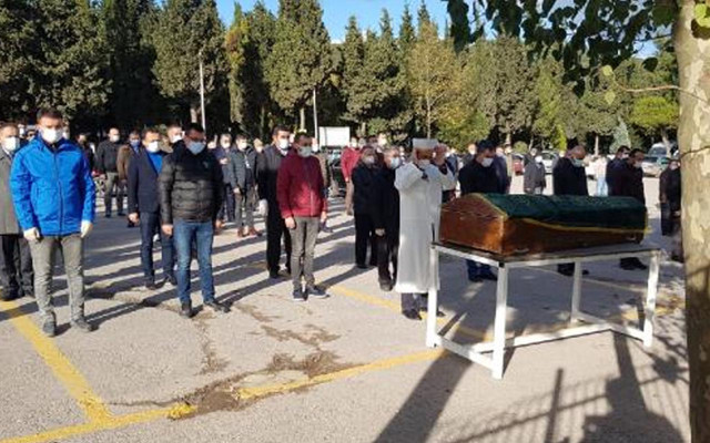 Kocaeli'de babasının ölümünü sosyal medyadan duyuran adam fenalaşıp öldü - Resim: 2