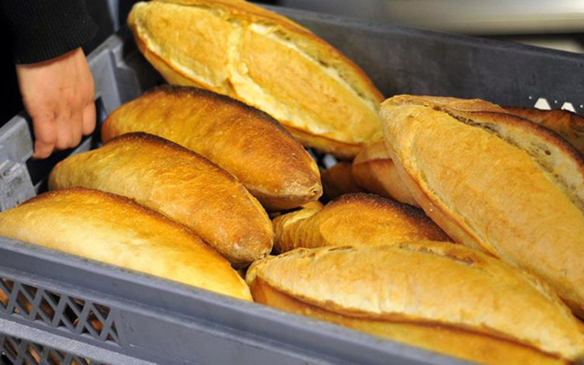 Valiliğin denetlemesine takıldılar: İstanbul'da 1571 fırın ekmeği pahalıya satıyor - Resim: 0