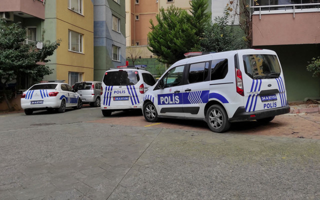 Kağıthane'de polise kendisinin ihbarını yaptı! Arkadaşlarına da intihar mesajı atmış - Resim: 1