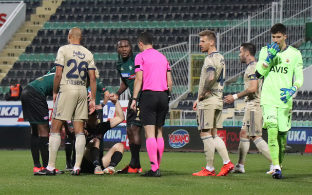 Erol Bulut'tan hakem Ali Palabıyık'a maç sonrası tepki - Resim: 0