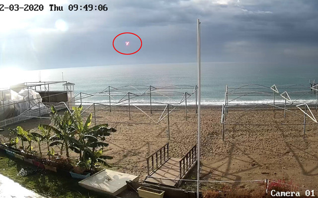 Antalya'da görünce gözlerine inanamadı! 'Artık bireysel temaslar dönemindeyiz' - Resim: 0