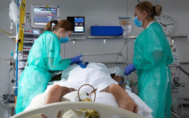 Erkekler koronavirüsten daha çok etkileniyor! Türkiye'de ölenlerin yüzde 62'si erkek - Resim: 0