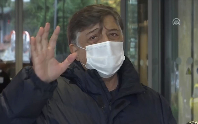 Yılmaz Vural hastaneden taburcu oldu! Açıklamalarında duygu dolu anlar yaşadı - Resim: 0