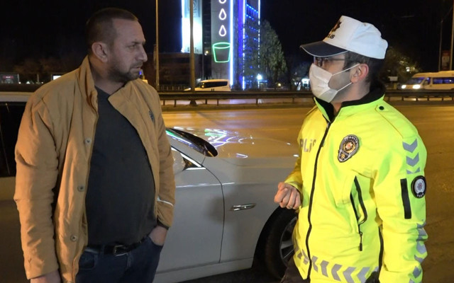 Bursa'da kısıtlamada yakalanan sürücü: Onunla husumetim var bilerek durdurdu - Resim: 0