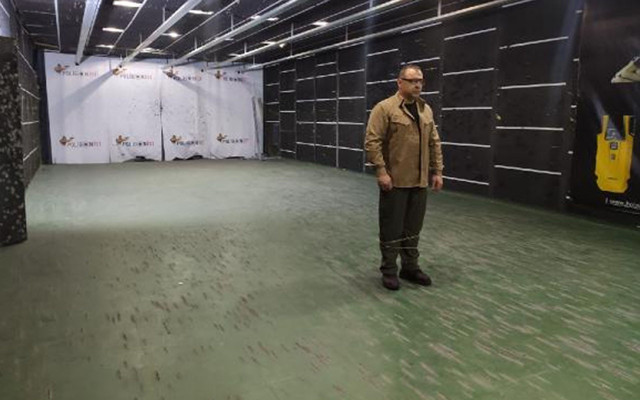 Uzaktan kelepçeleme cihazı Türkiye'de! 8 metre mesafeden hedefi etkisiz bırakıyor - Resim: 1