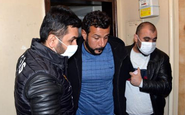 Kahramanmaraş'ta atılan yardım çığlıkları! Pencereden yan daireye geçerek kurtuldu - Resim: 1