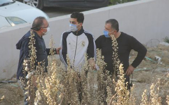 Adana'da sağlık çalışanı akrabası tarafından bıçaklı saldırıya uğradı - Resim: 0