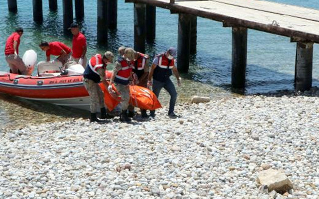 Van Gölü'nde 61 kişinin öldüğü tekne faciasında 12 kişinin 38 yıl 6'şar yıl hapsi istendi - Resim: 0
