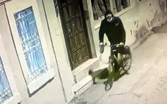 Antalya'da çirkin provokasyon! Duvarlara Atatürk'e hakaret içerikli yazı yazıldı - Resim: 3