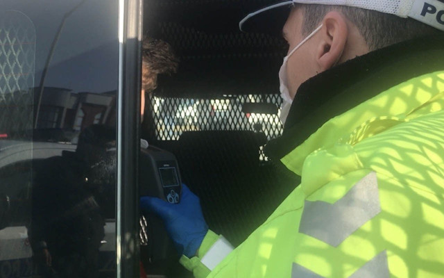 Konya'da ehliyetsiz sürücü bir cana sebep oldu! Vatandaş takip edip polise yakalattı - Resim: 1