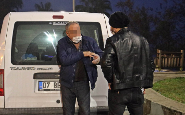 Antalya’da ortalığı karıştıran iddia! 'Apo'nun askeriyim' diye bağıran 2 kişi gözaltında - Resim: 0